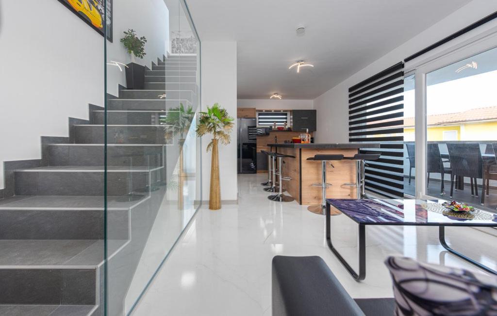 Luxurioeses Penthouse Welle Mit Whirlpool, Grill Und Meerblick Vir Exterior foto